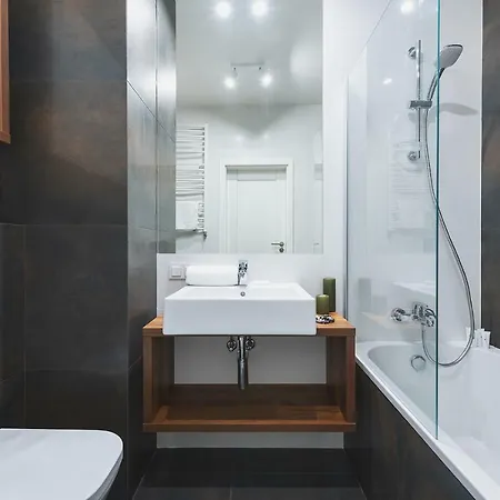 Apartament Airport Okecie Wagonowa Serviced *