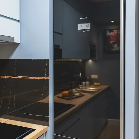 Apartment Airport Okecie Wagonowa Serviced Warsaw
