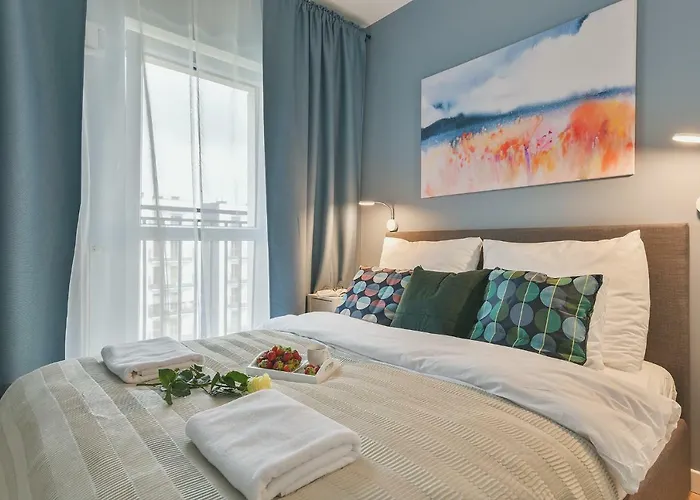 Διαμέρισμα Airport Okecie Wagonowa Serviced